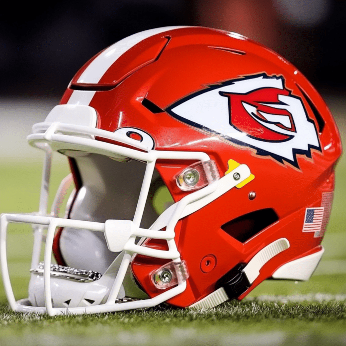 patrick mahomes helmet